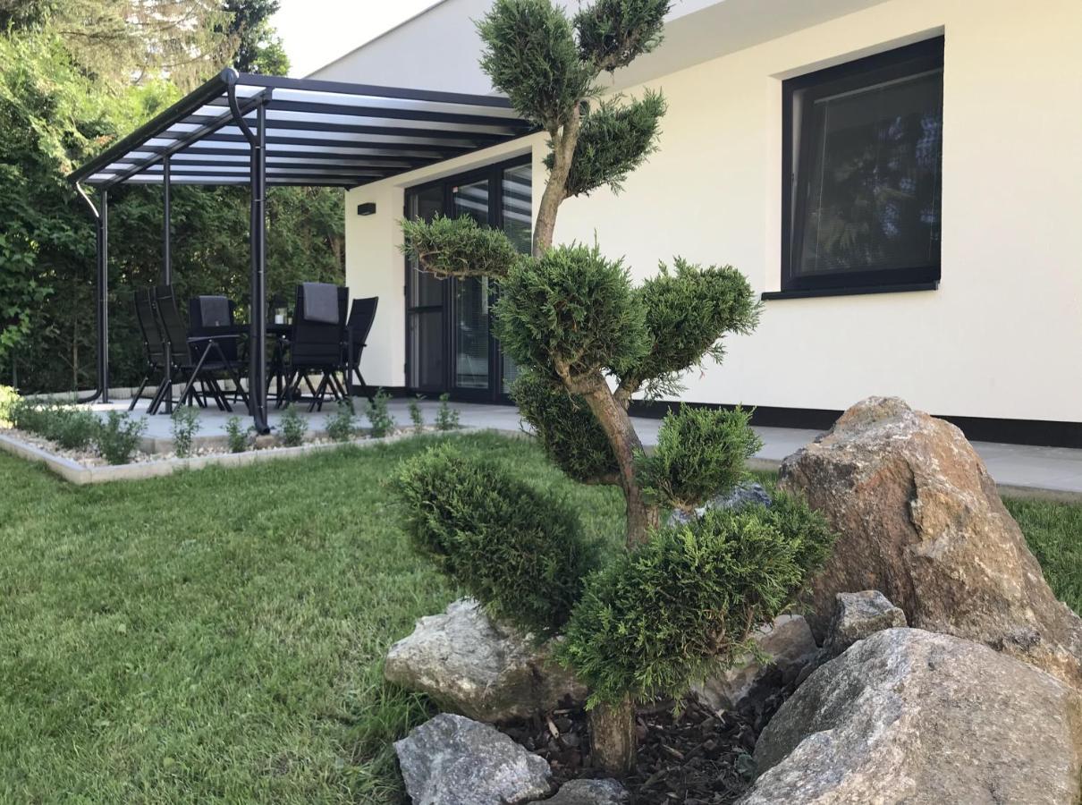 Hauslipno Bungalov Na Lipne ลิปโนนัดเวิลตาวู ภายนอก รูปภาพ